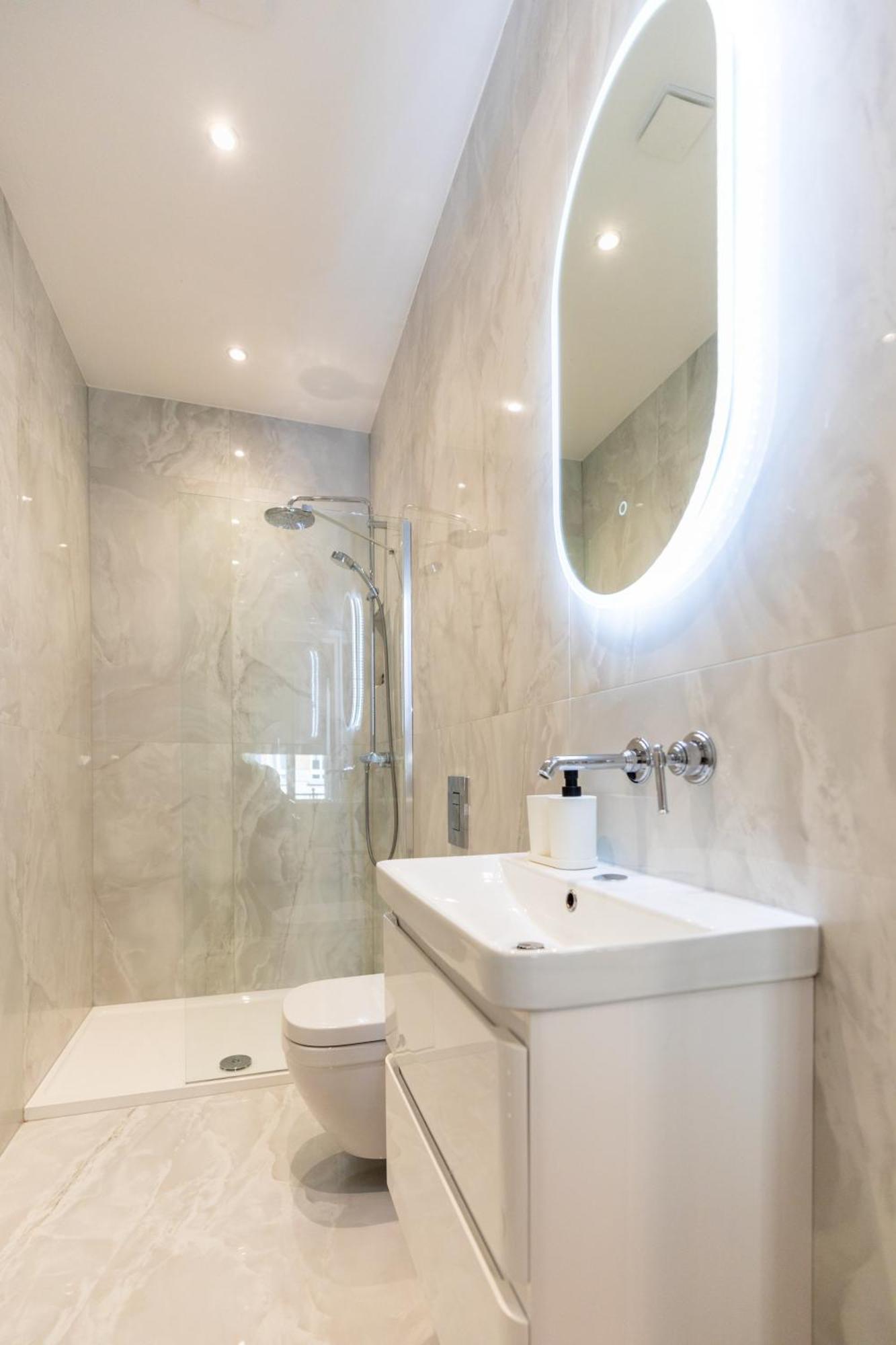 The Chapter - Mayfair Residences Лондон Экстерьер фото