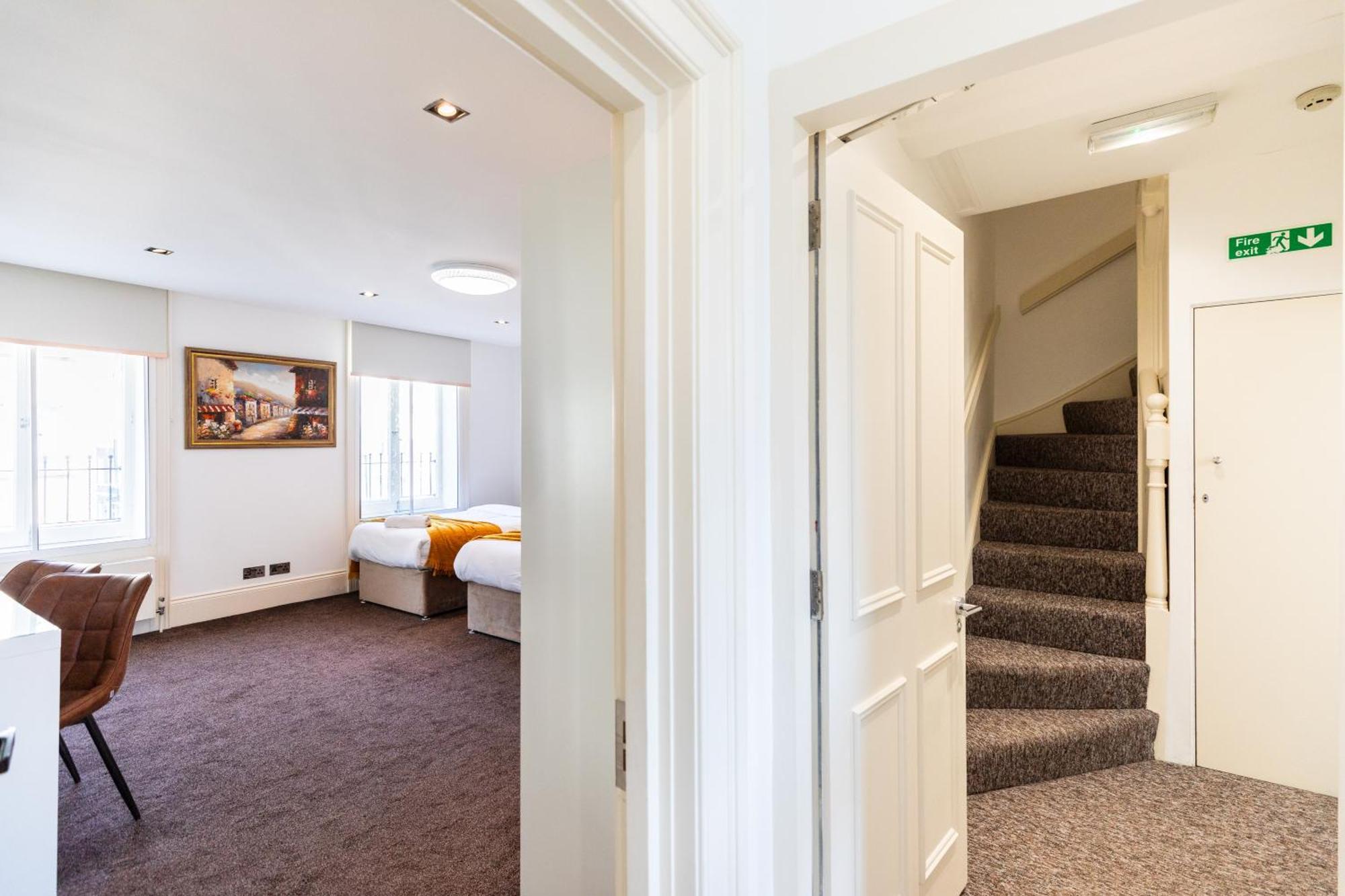 The Chapter - Mayfair Residences Лондон Экстерьер фото