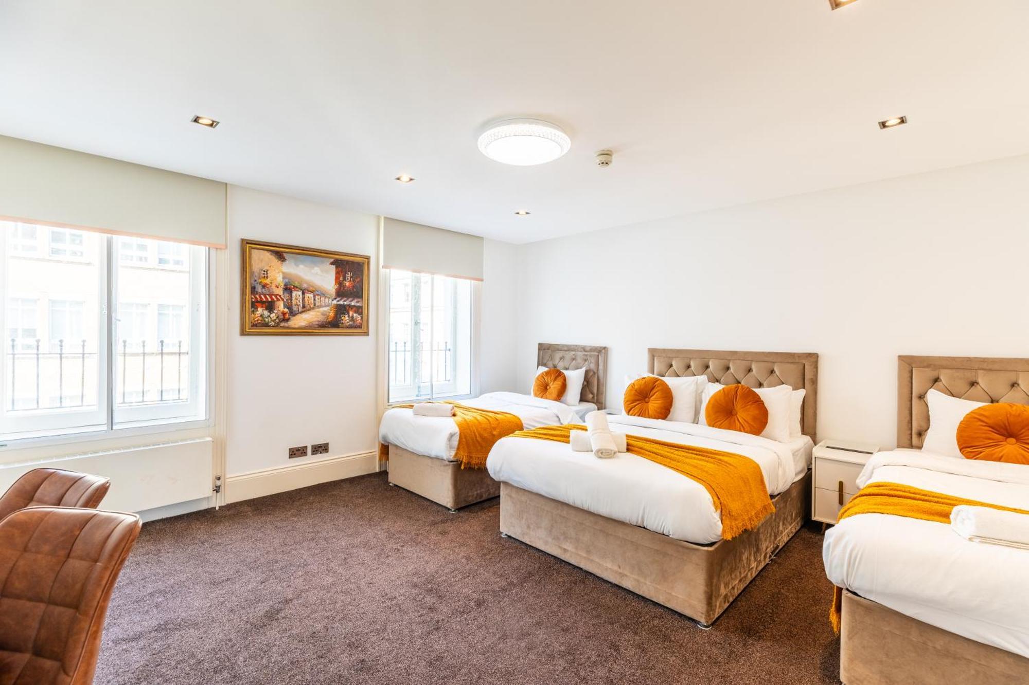 The Chapter - Mayfair Residences Лондон Экстерьер фото