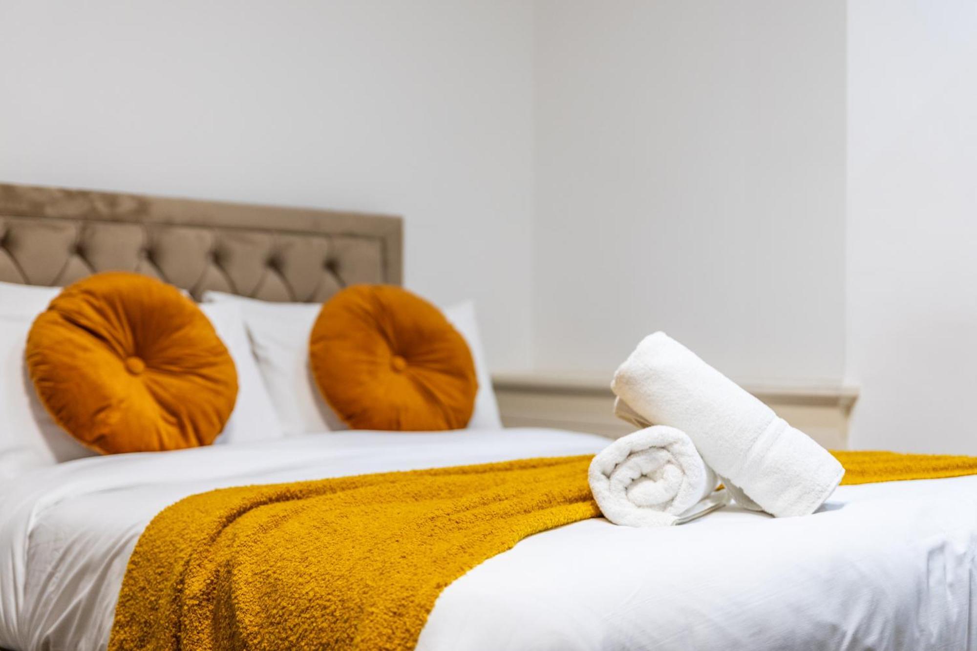 The Chapter - Mayfair Residences Лондон Экстерьер фото